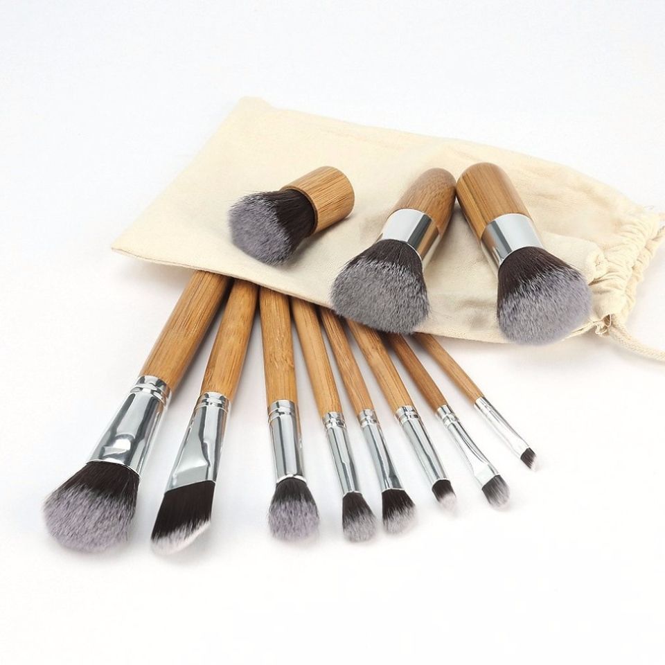 GlowEase Eco-Bamboo 11-Piece Makeup Brush Set